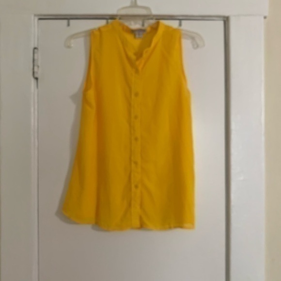 Cotton On Yellow Button Down Sleeveless Top Small - Picture 4 of 9